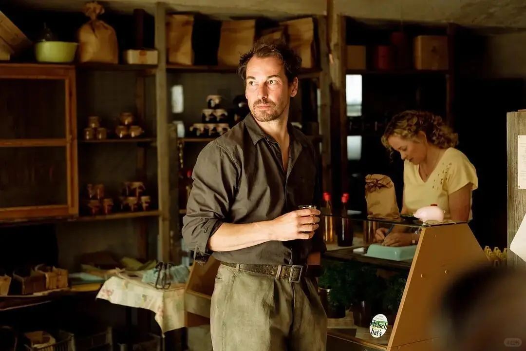 🎬尺度‼️禁忌之恋《劳拉蒙特斯》❗️🔥