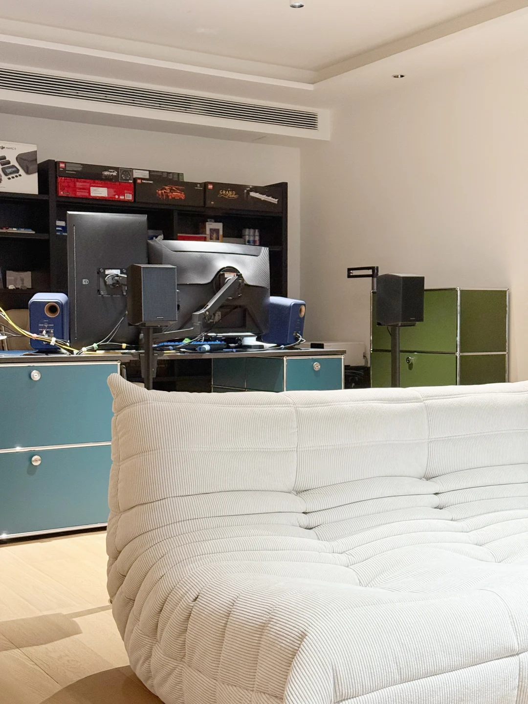 移动电视支架藏线方案，PS5，ATV，NS多合一