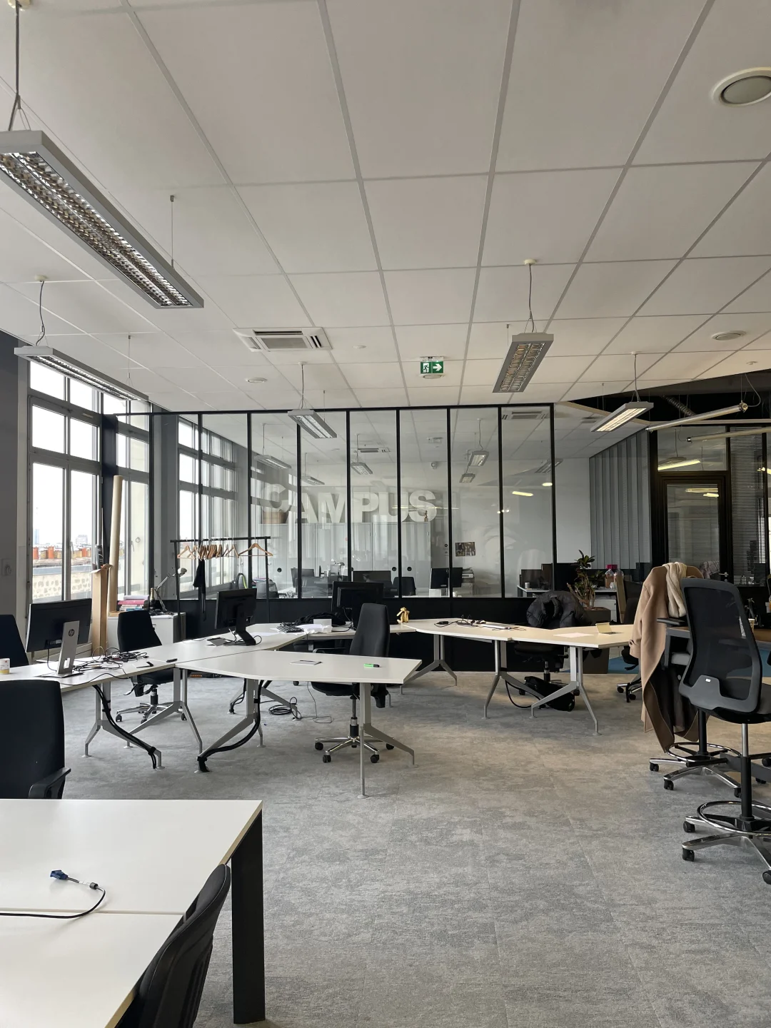 咨询公司的日常 | 办公环境分享✨🖥️