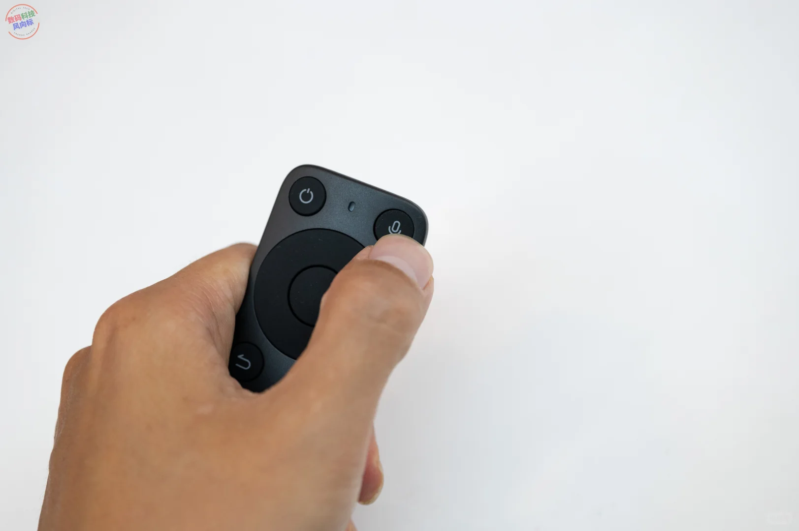 当贝H5 Pro开机快无广告，让旧电视机重启