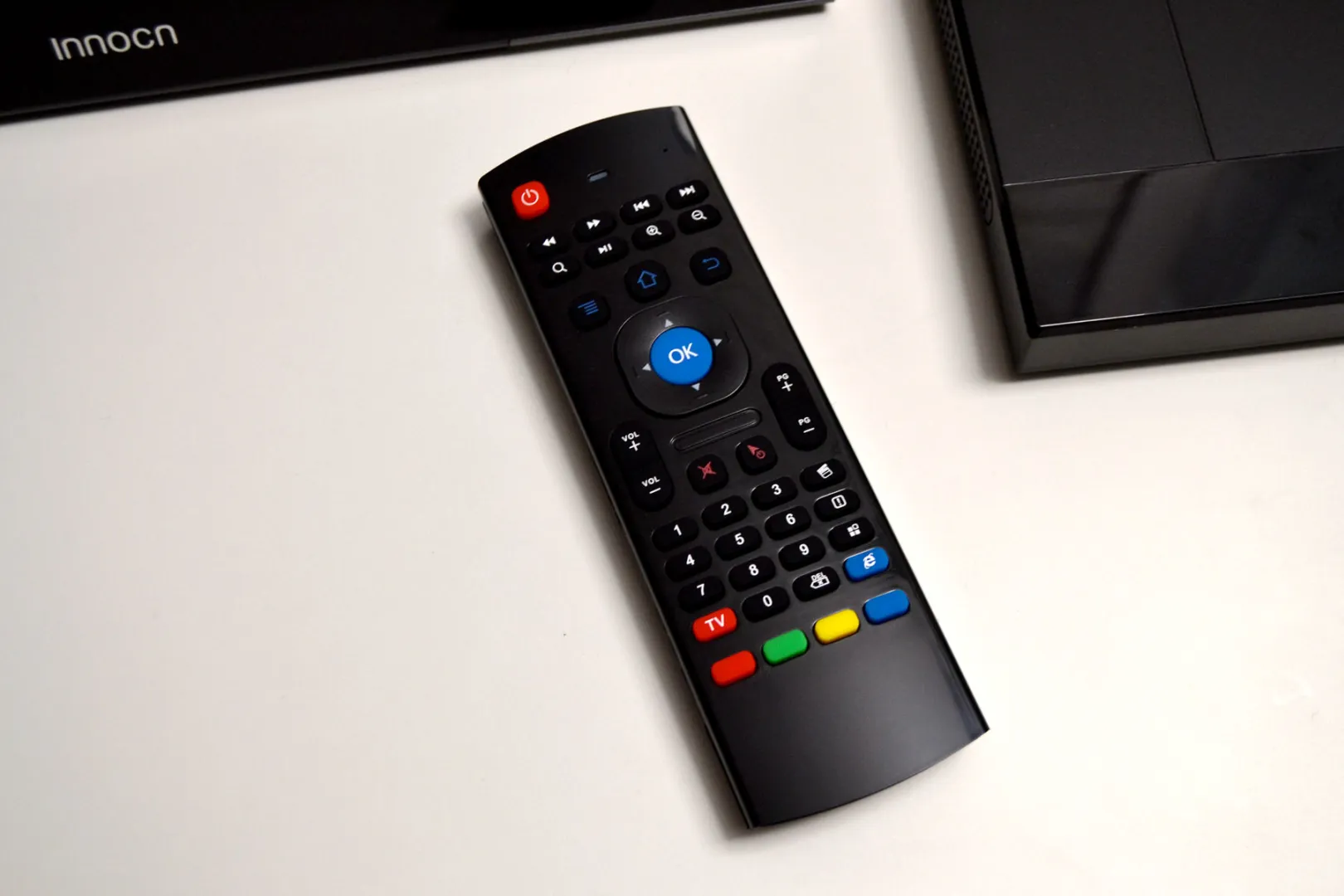 500 多的骁龙 8 Gen1 魔改盒子，比手机还香