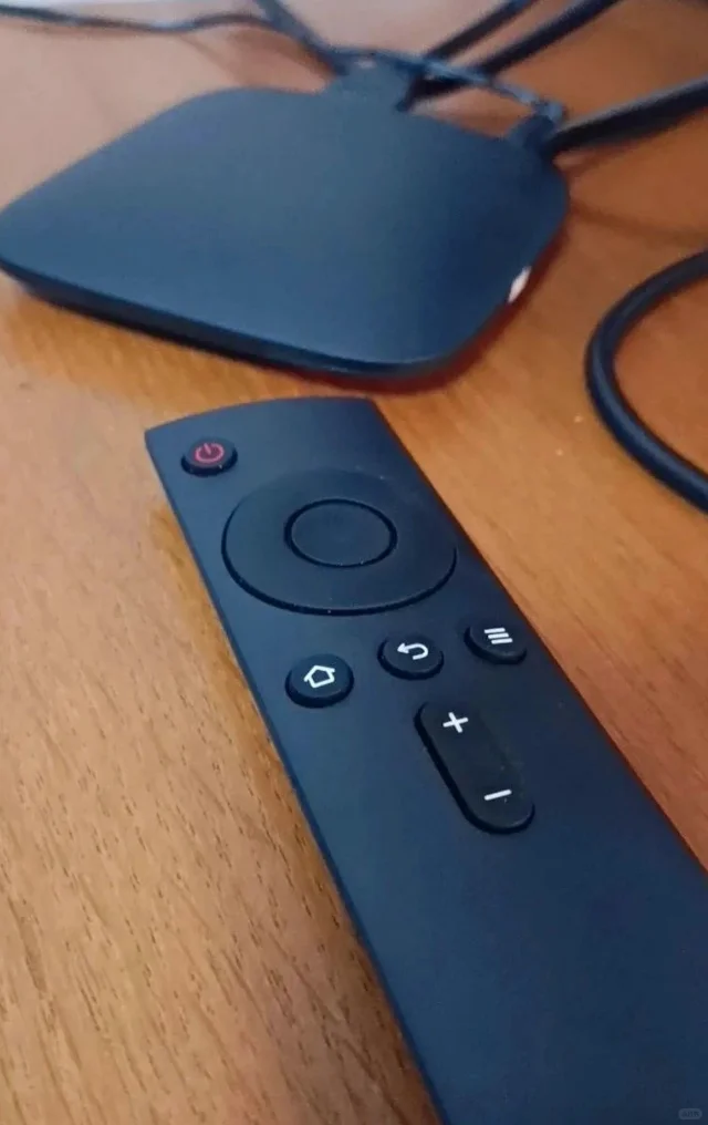 80元的小米电视盒子：4K播放+双频WiFi