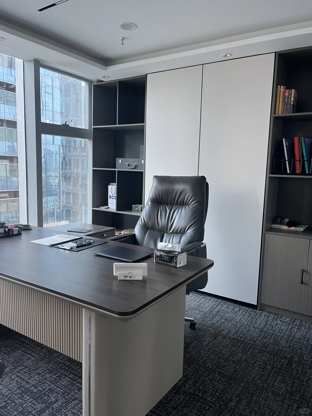 招聘弹幕主播啦，六小时工作🎉