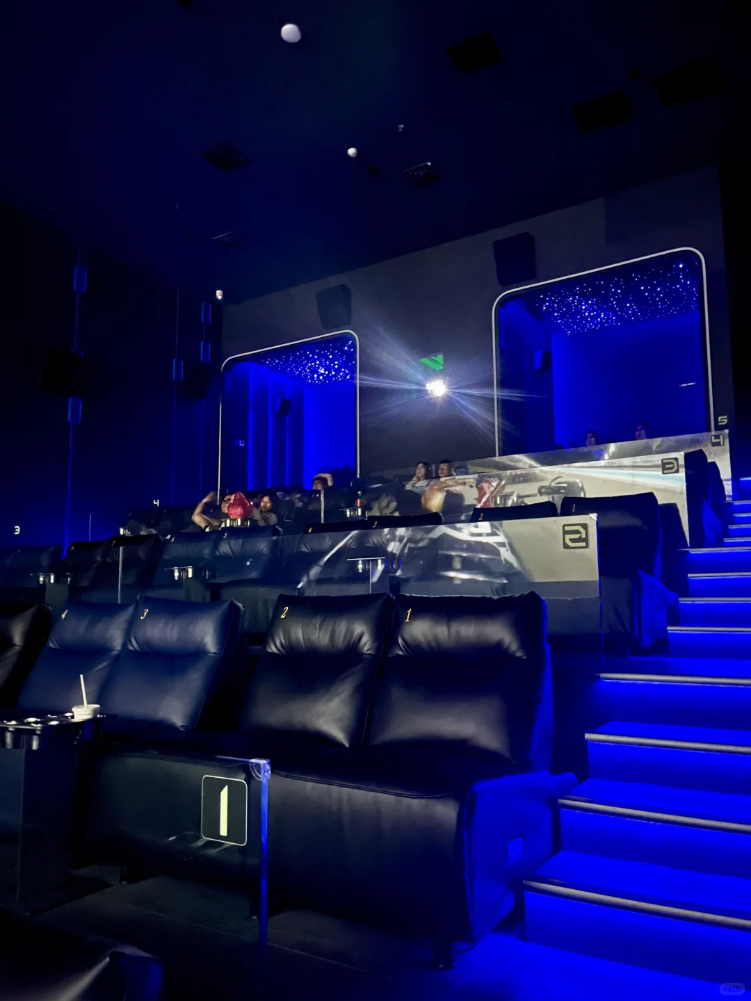 东莞坠美电影院，巨出片‼️好看快去...