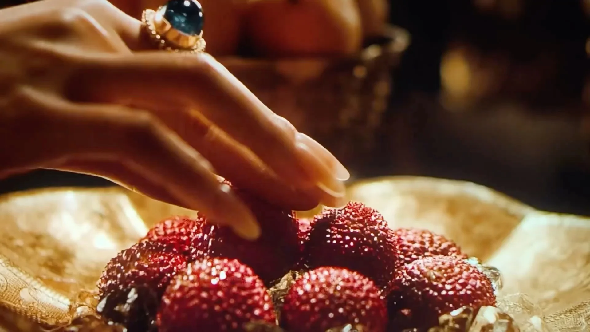 🎬《长安的荔枝》电影观后感