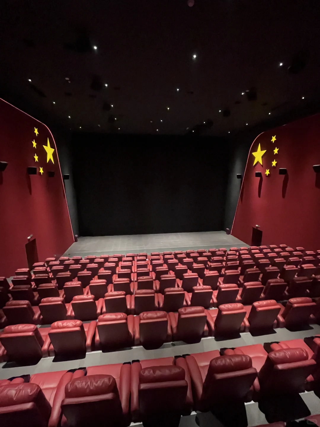 东莞坠美电影院，巨出片‼️好看快去...