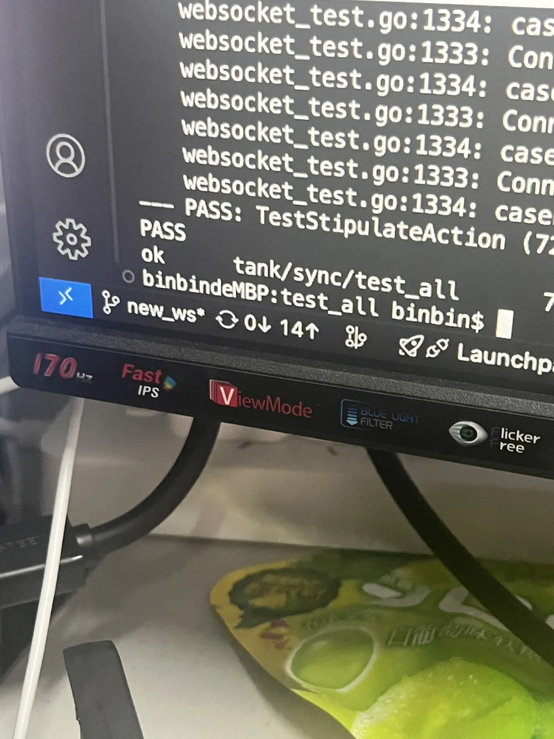 大学生最近比较闲，在线接单