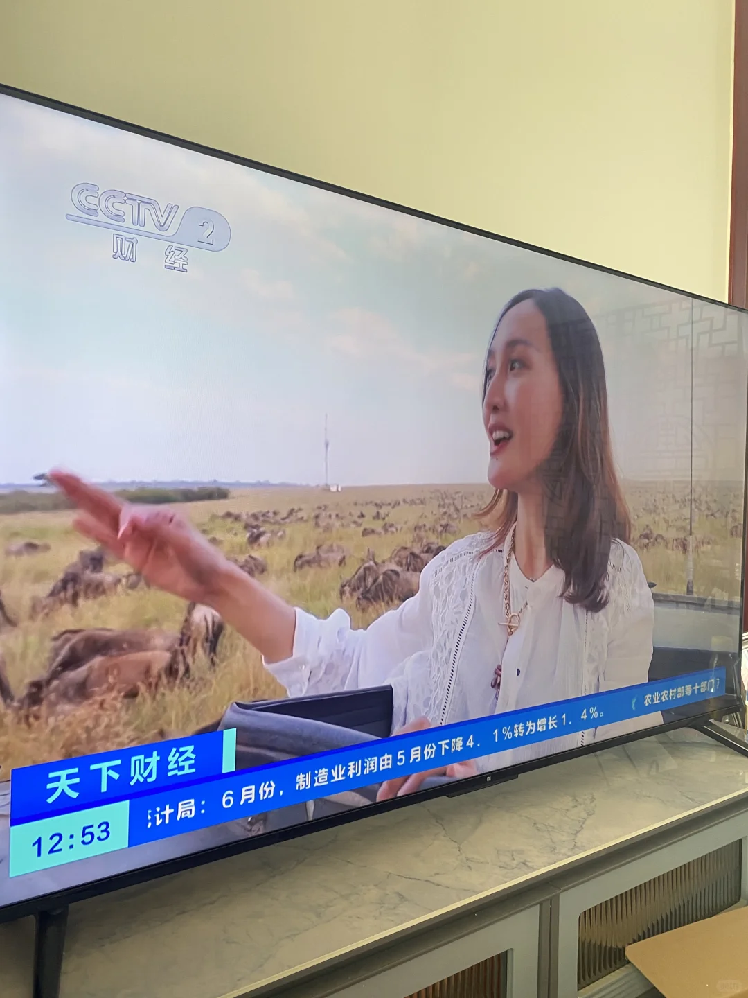 小米电视雨天看电视直播推荐清爽高清不错