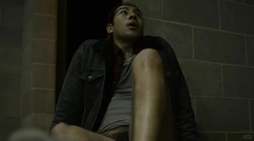 《生吞》JQ满满+恐怖❗️恐怖废墟导演新作❗️