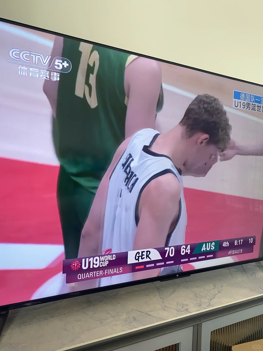 TCL电视大夏天跟老爸看电视直播推荐老爸👍