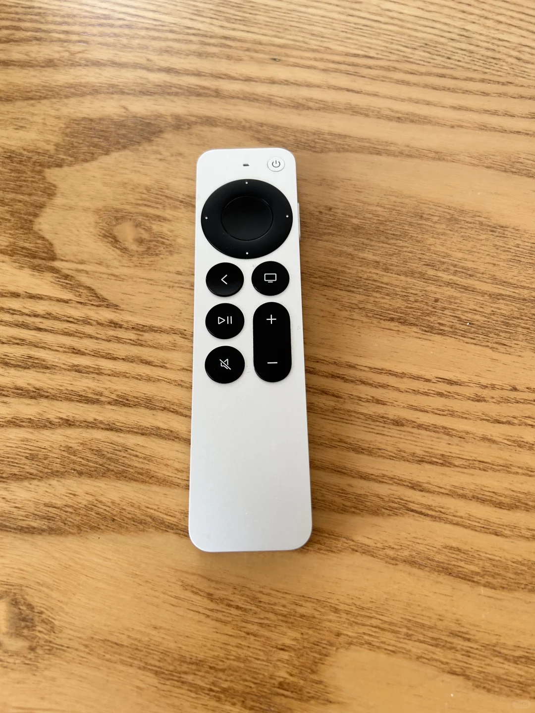 听我的 家庭买苹果TV看剧太爽了