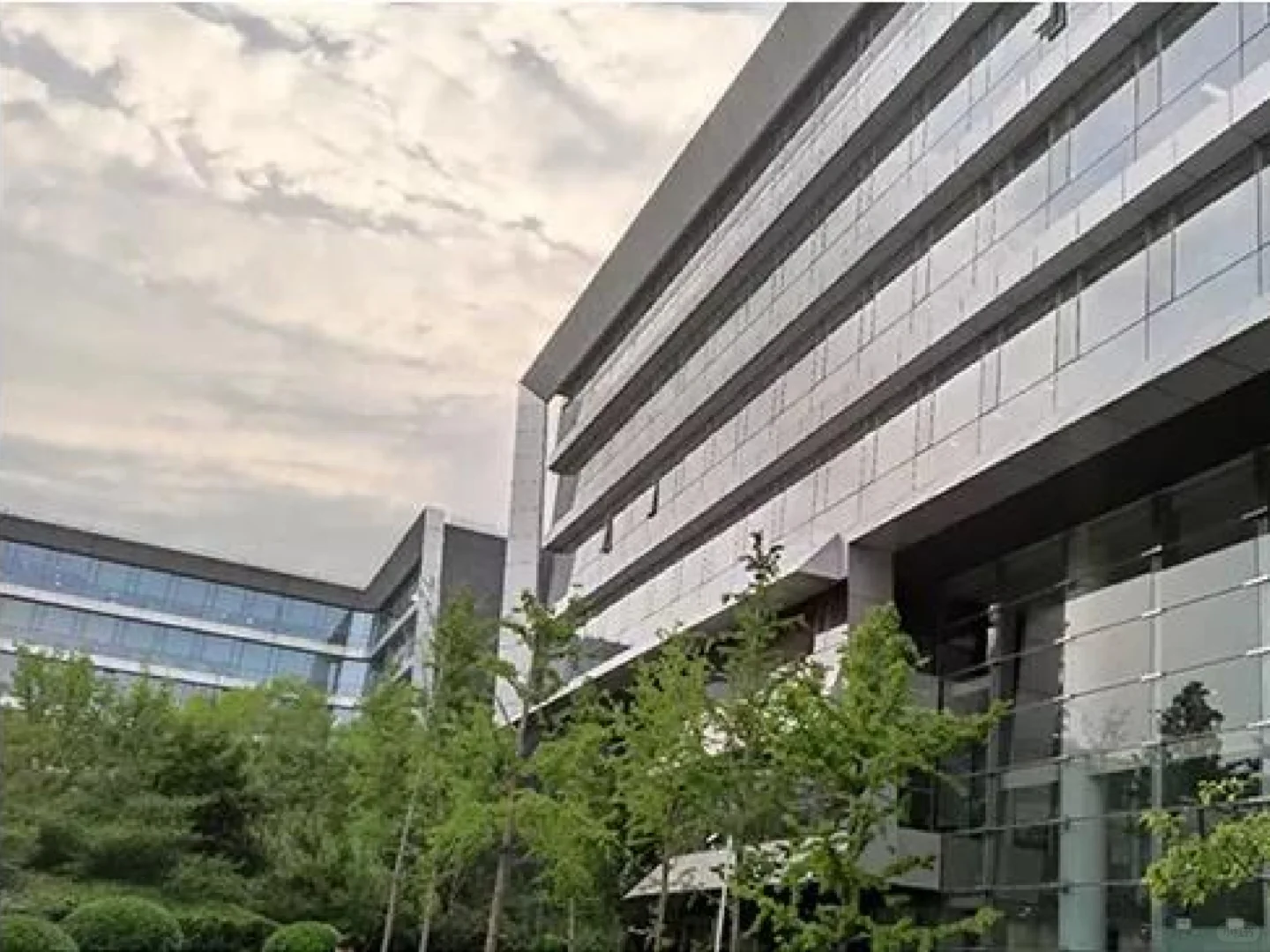 今天招了个00后，AIAgent应用方向，挺意外