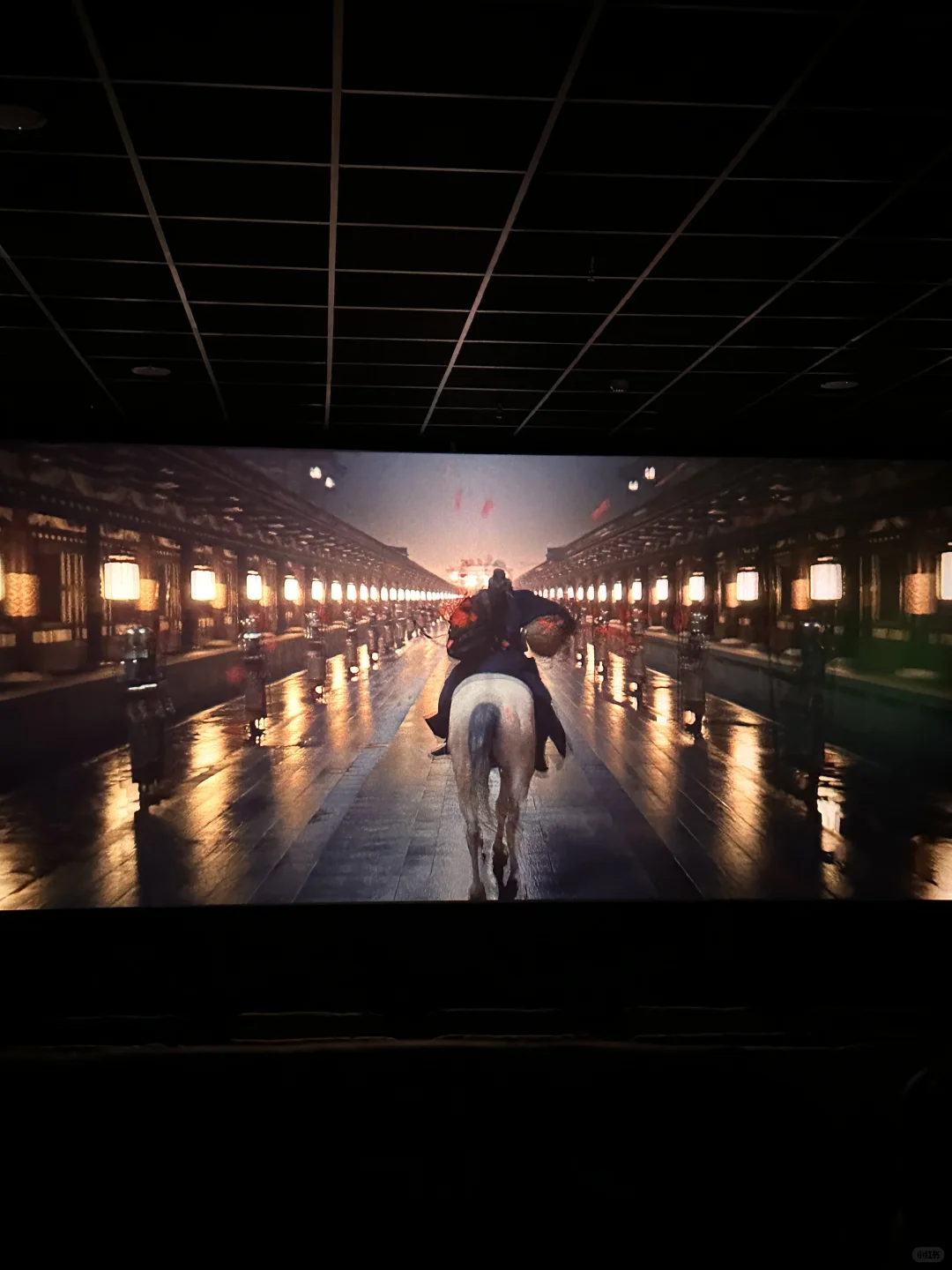 《长安的荔枝》讽刺的妙了