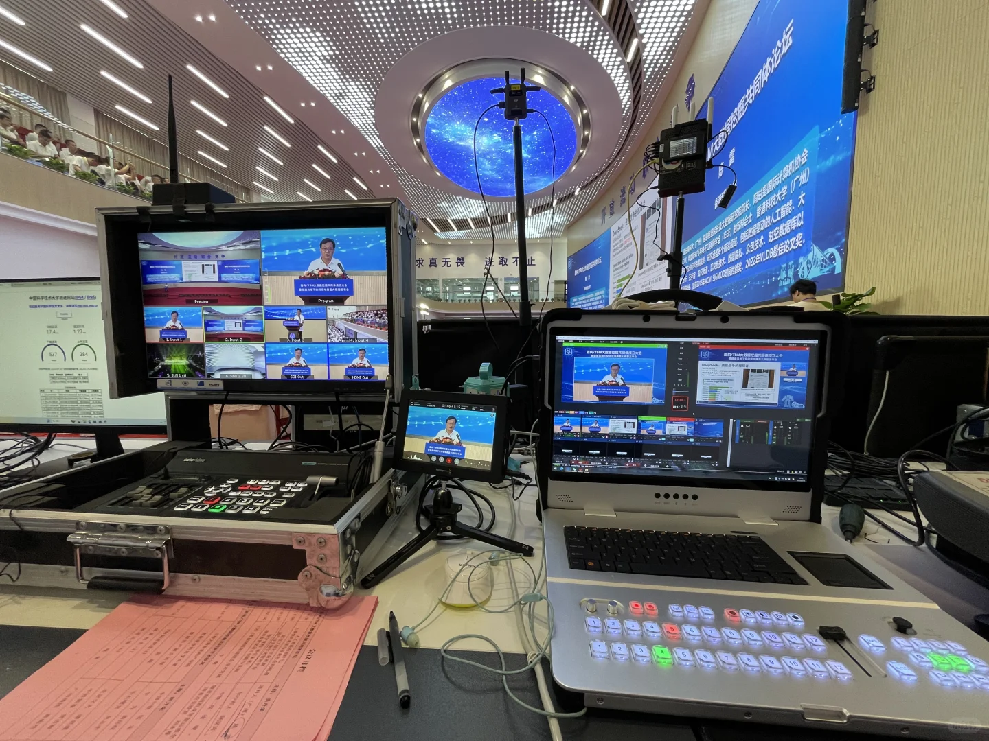 软件导播和硬件导播的区别有哪些？？？