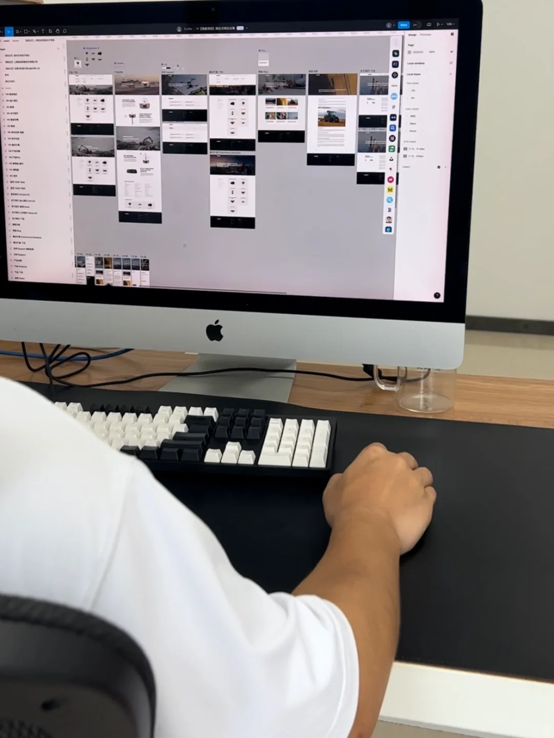 30个人的软件公司，上季度接单90+W...