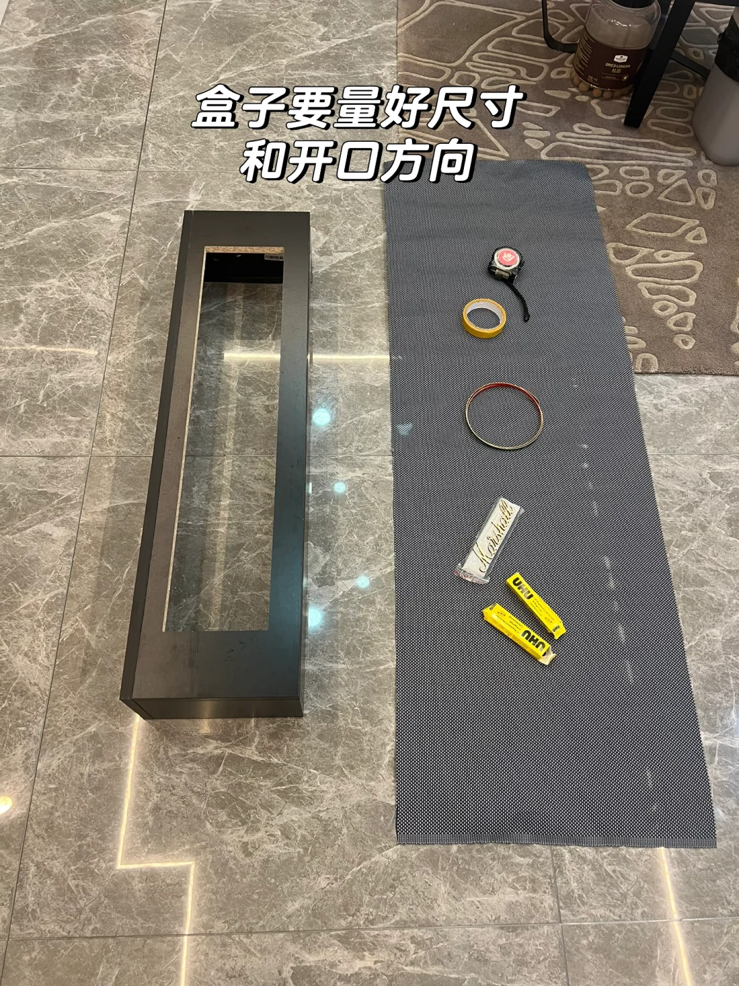 轻而易橘I50块让电视柜的插座路由器消失了