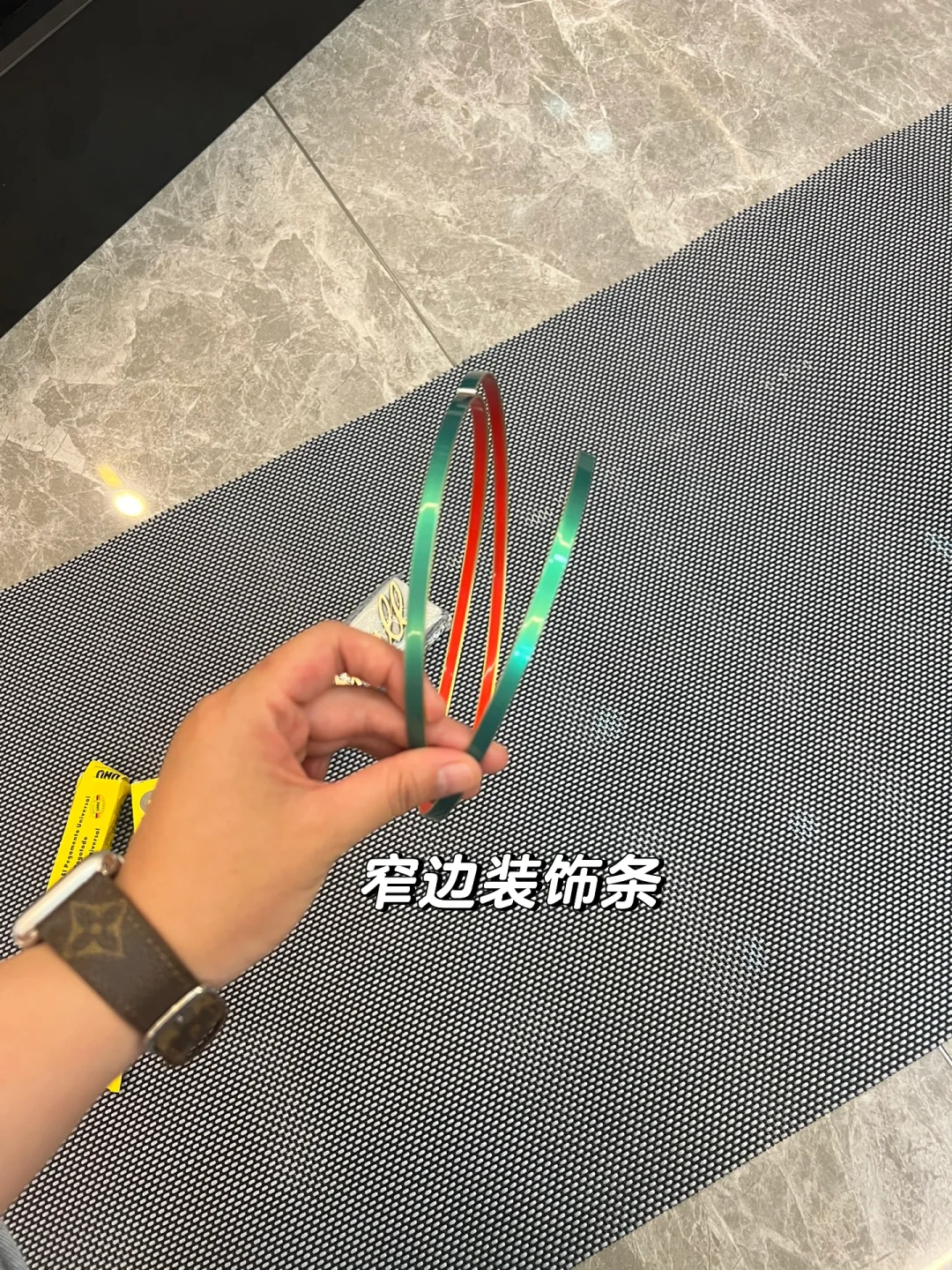 轻而易橘I50块让电视柜的插座路由器消失了