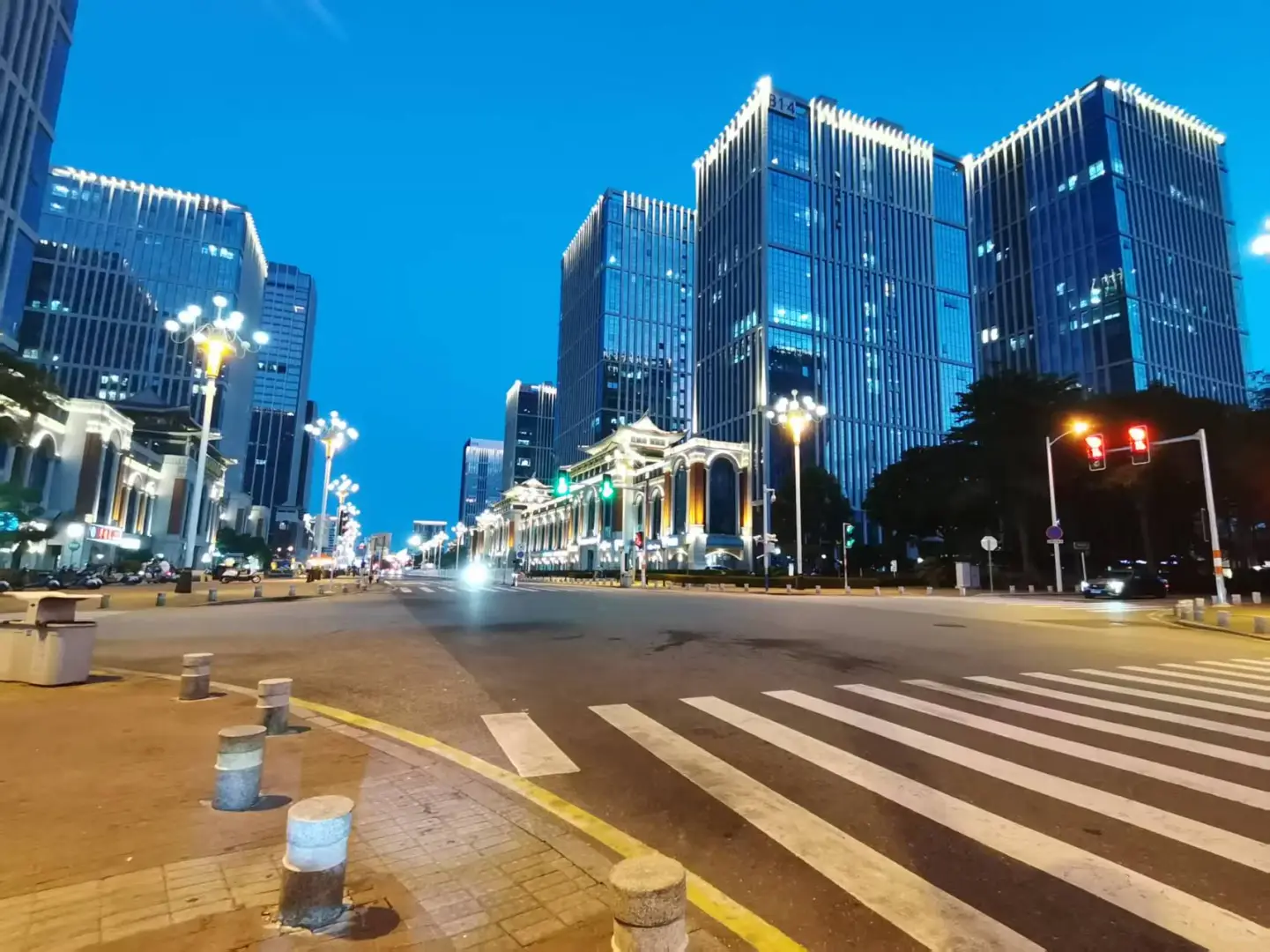 办公室为什么要找软三，欢迎咨询免费带看