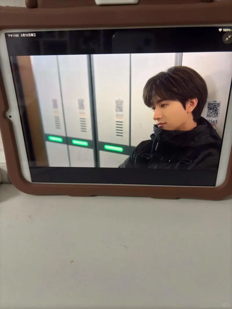 好剧配稳会员，云视听极光追剧性价比超足