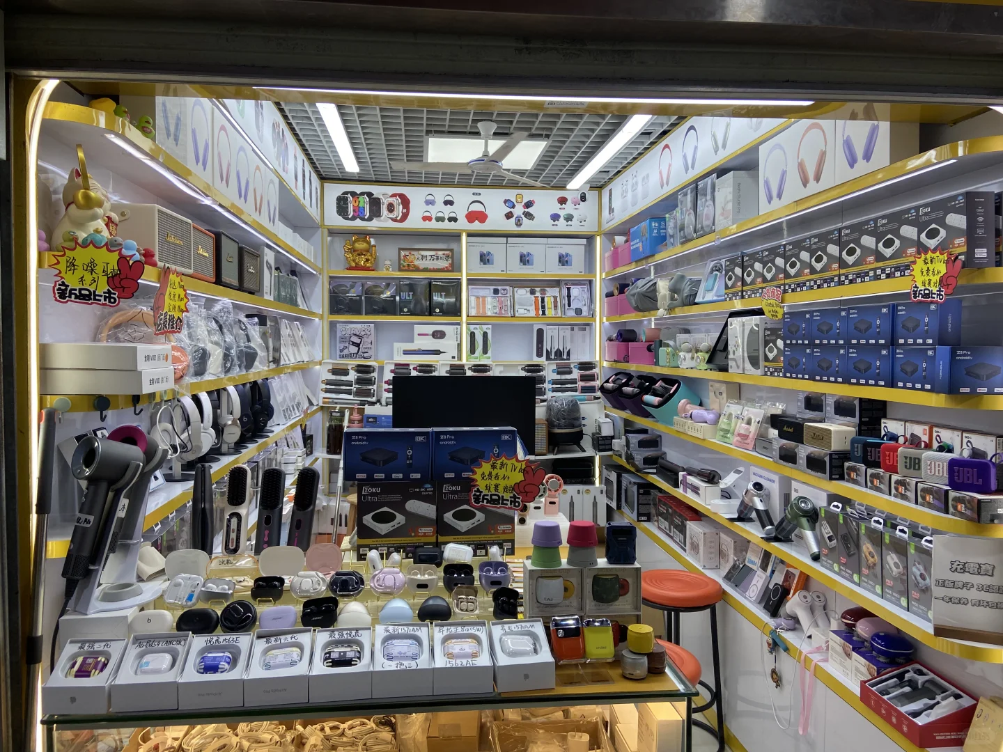 华强北最火爆电视机盒子