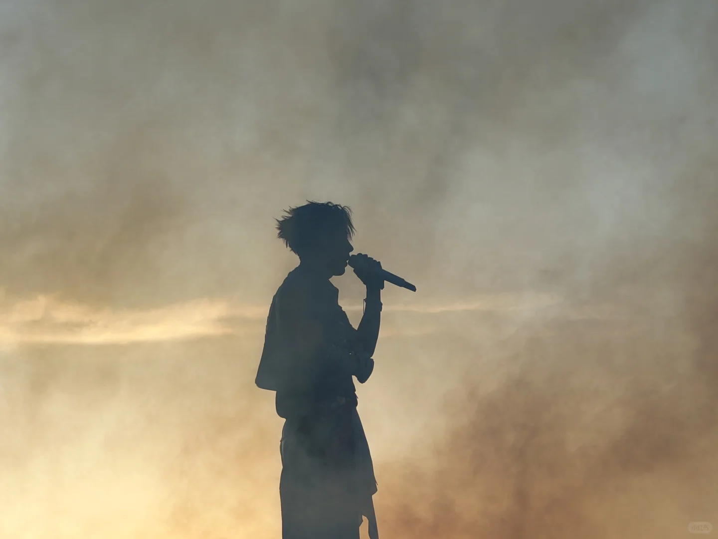 许愿亲签@汽水音乐APP｜鹭卓