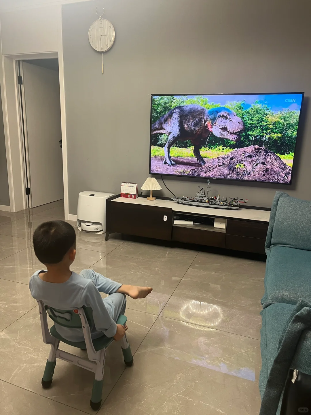 👶儿子两岁开始看纪录片，他脑子真的变快了