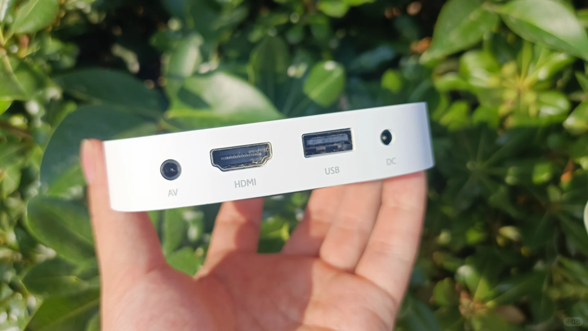 老电视卡成PPT?当贝H5电视盒子来帮你