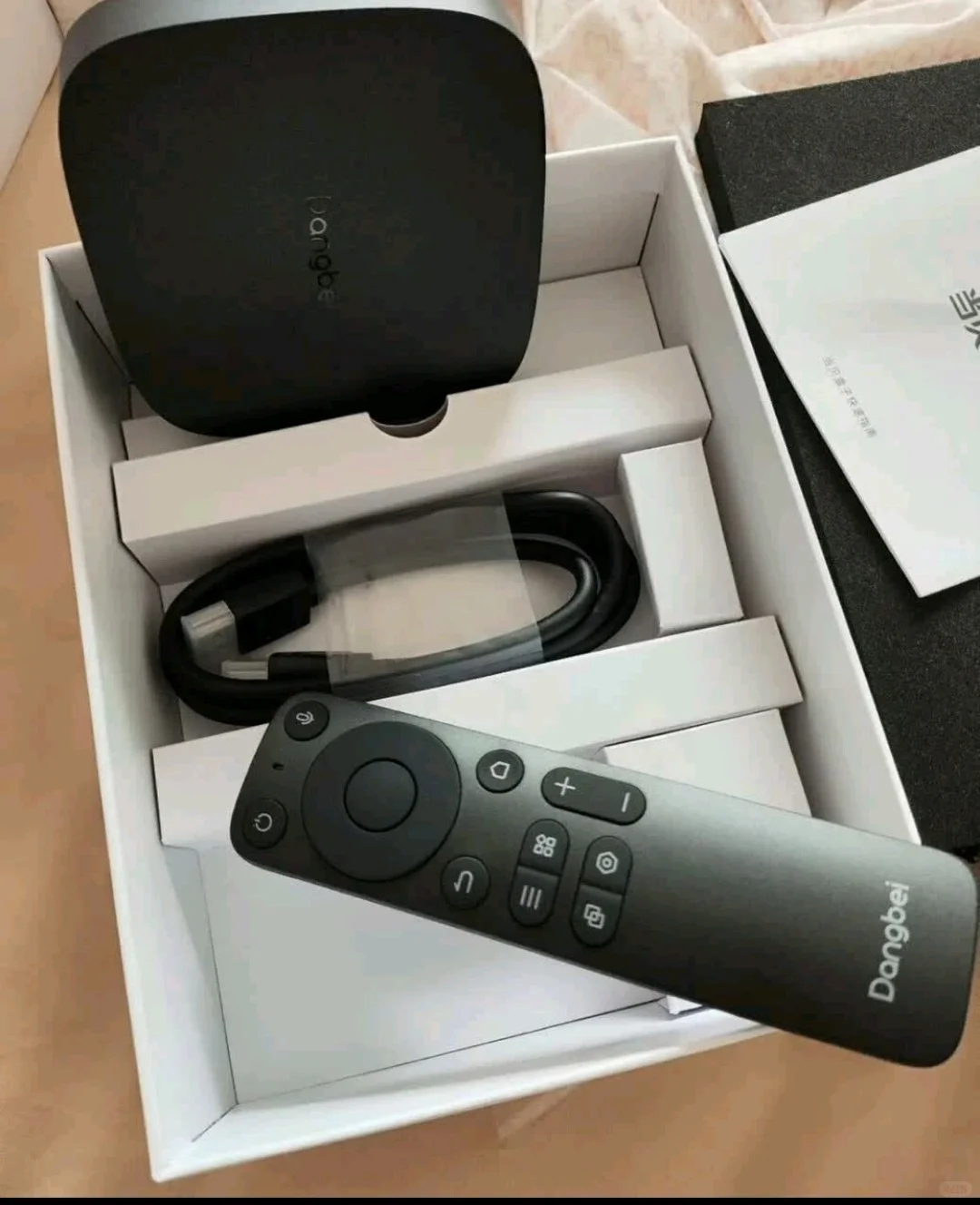 有了这盒子，电视秒变8K影院，谁懂！