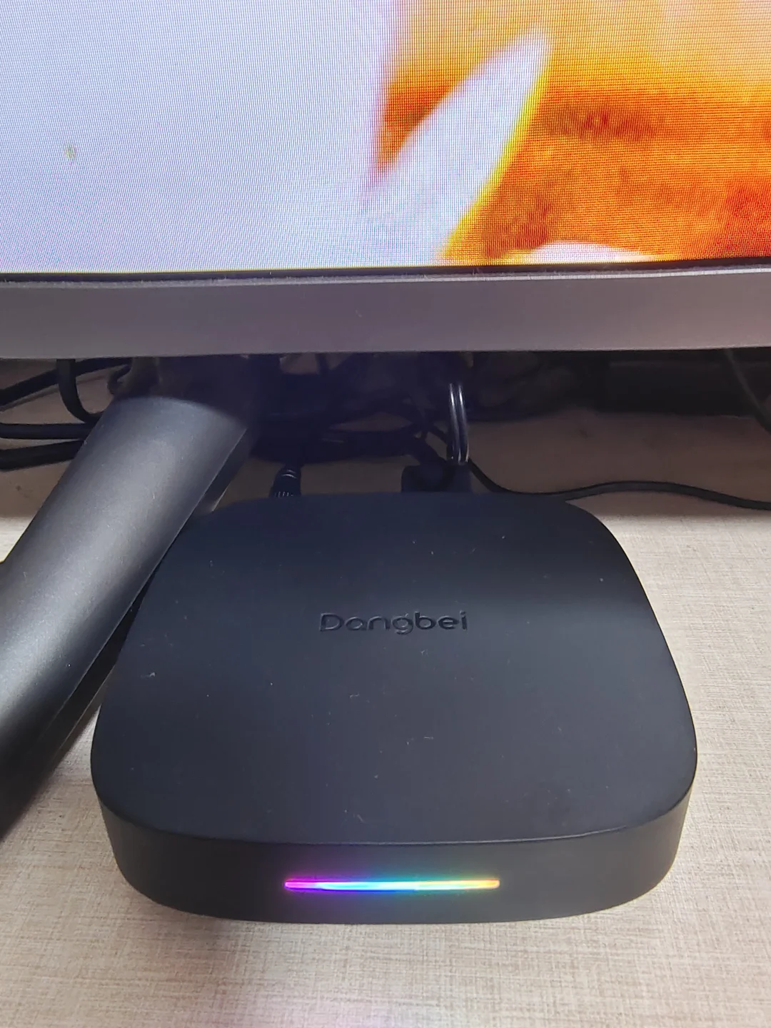 有了这盒子，电视秒变8K影院，谁懂！