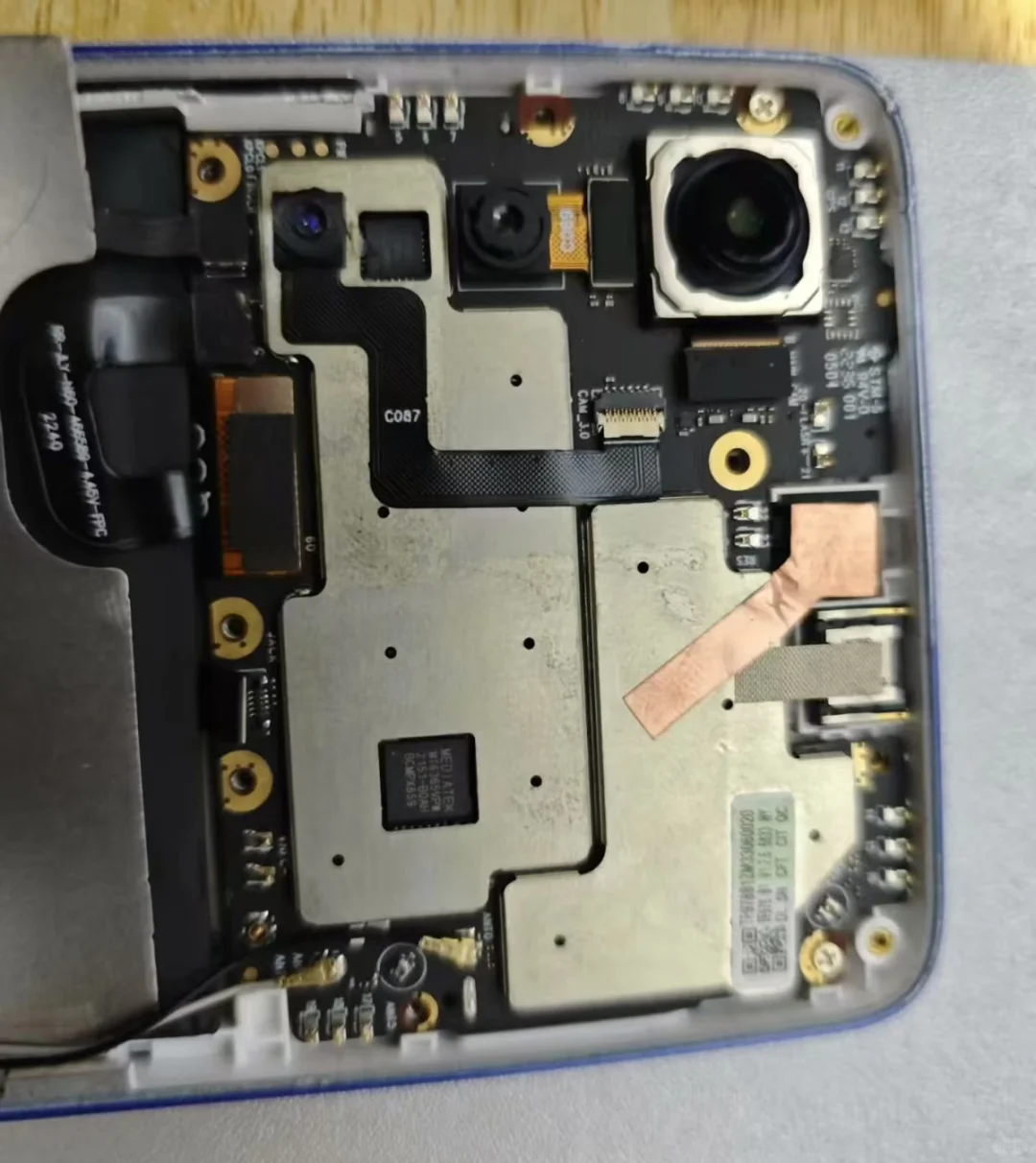 来自朝鲜的洋垃圾手机，安卓12+联发科芯片