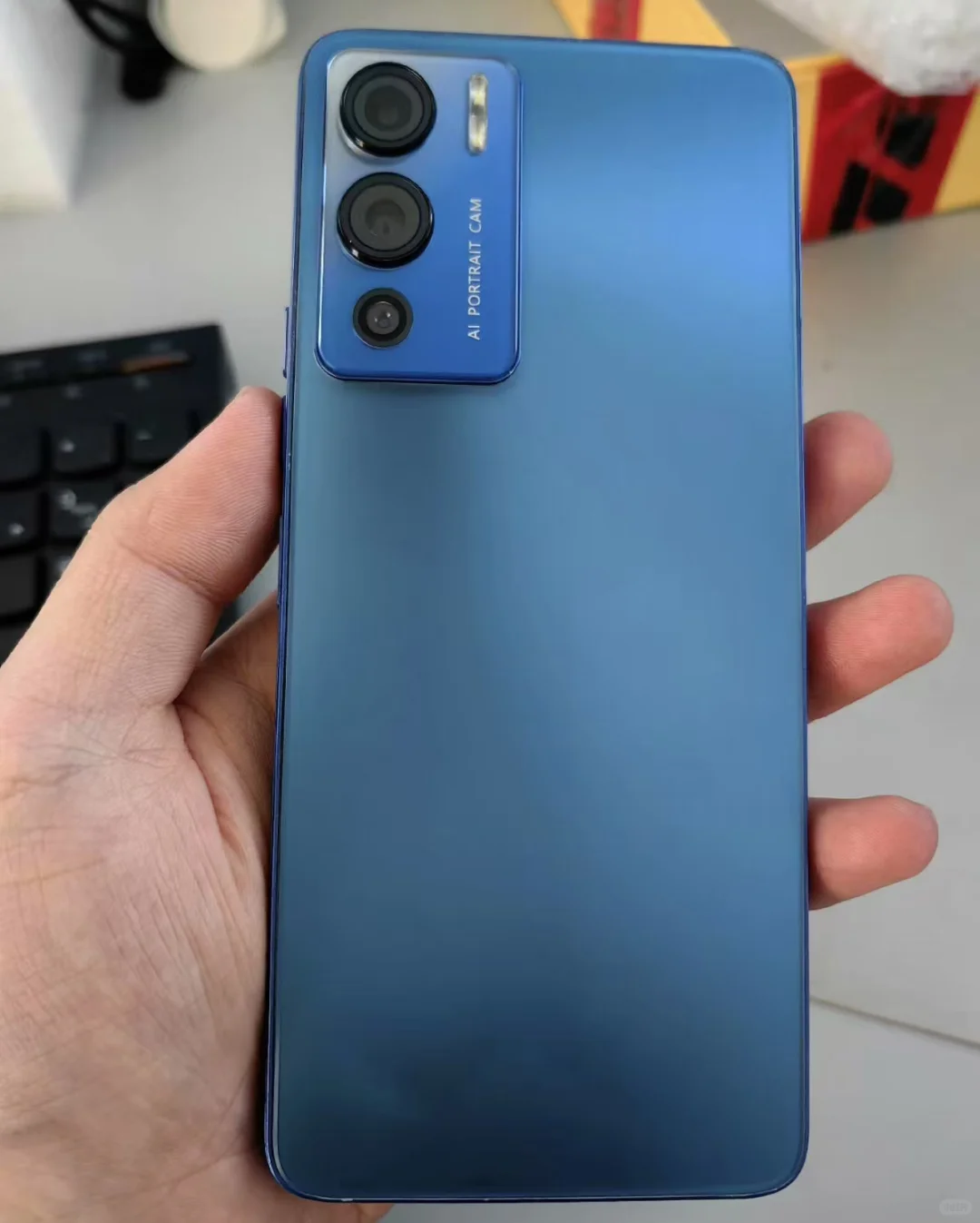 来自朝鲜的洋垃圾手机，安卓12+联发科芯片