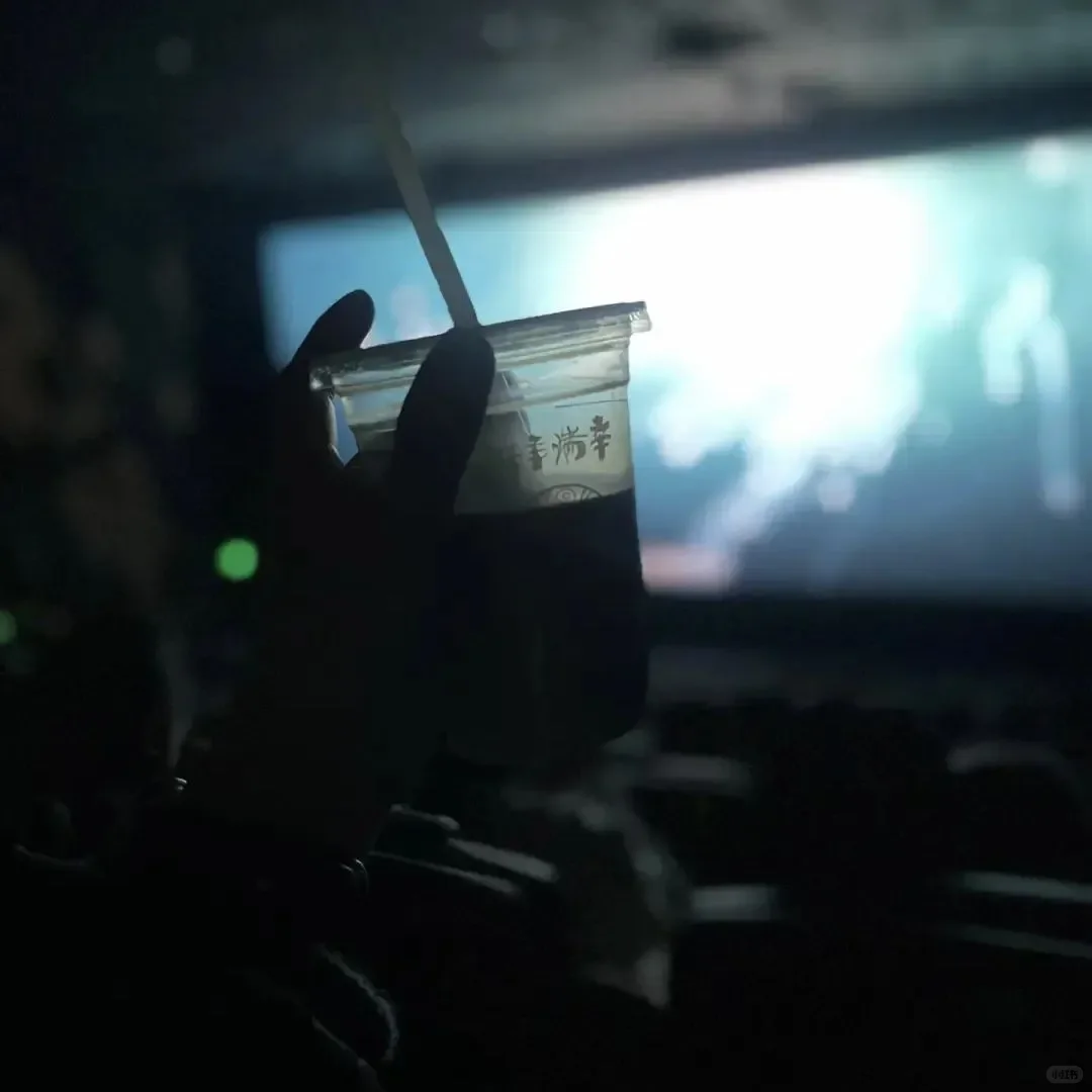 ◔◡◔看电影朋友圈文案˂ ᵒ͜͡ᵏᵎ⁾