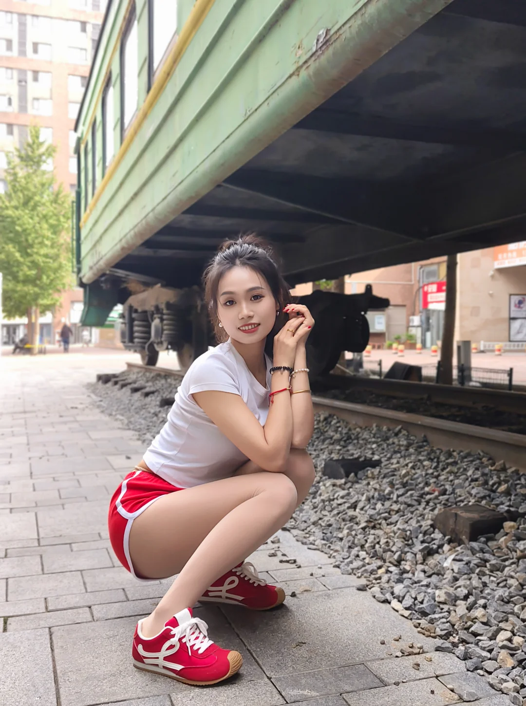 运动风短裤➕肉丝，甜酷辣妹上线～