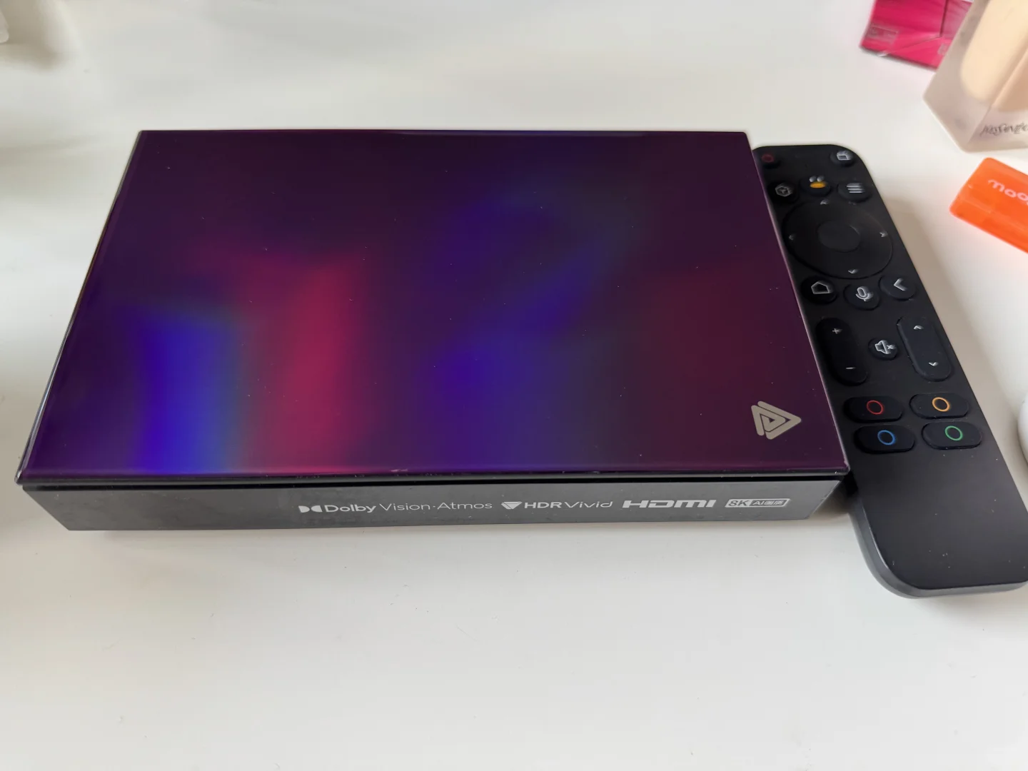 巴黎出电视盒子 腾讯极光5X