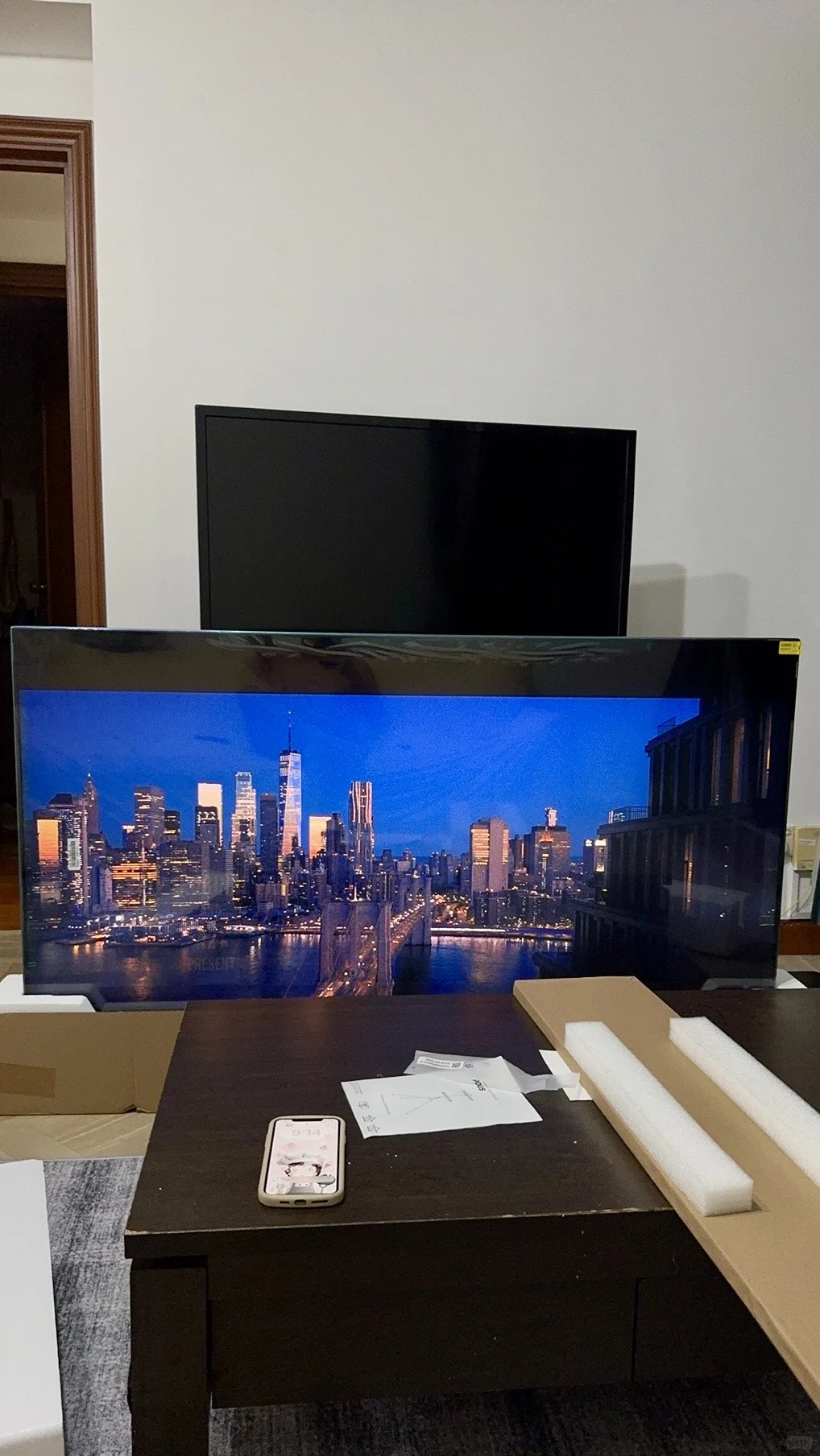 在新加坡也能买到国产电视，性价比超高！