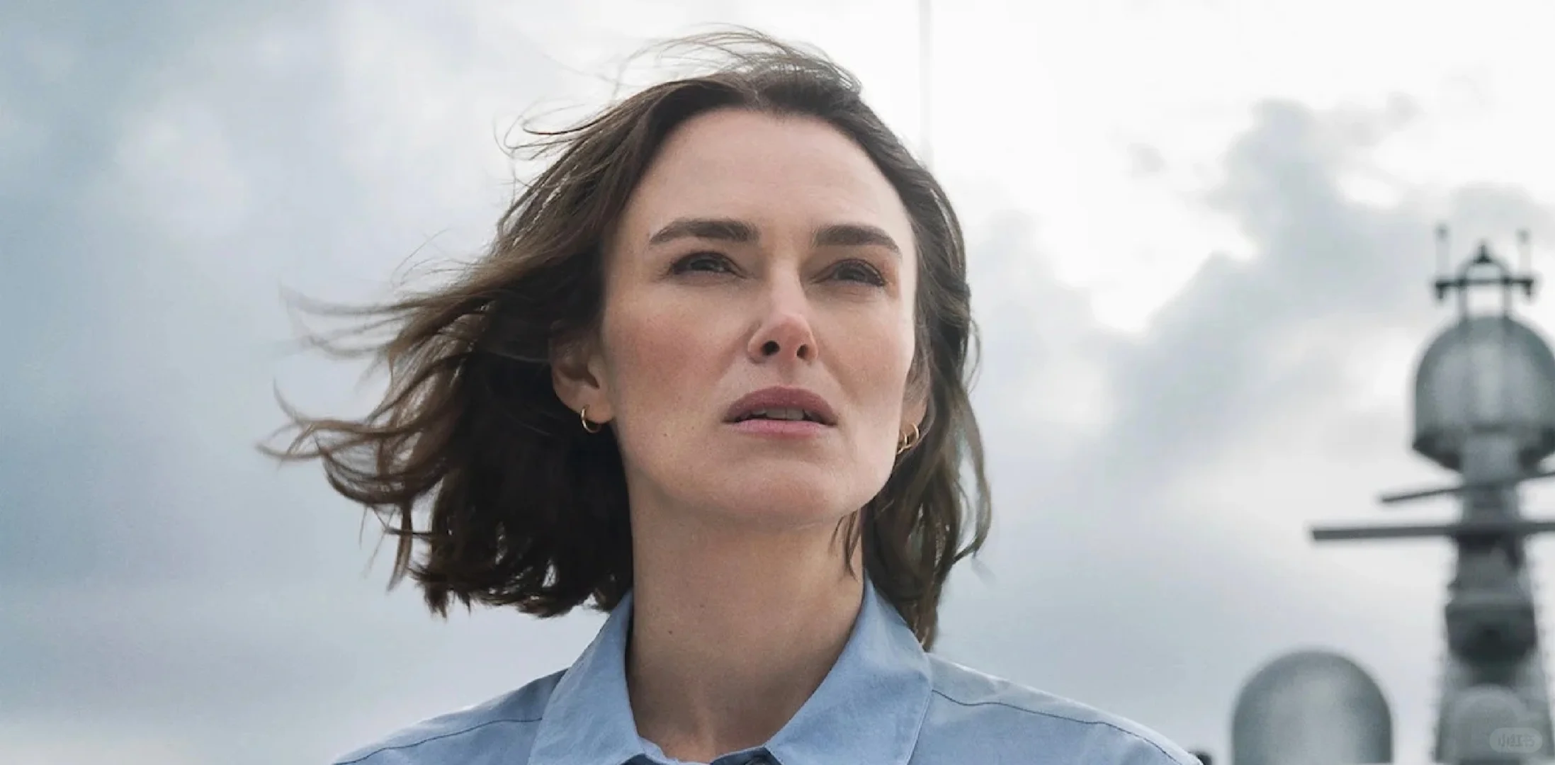 #10 号舱里的女人