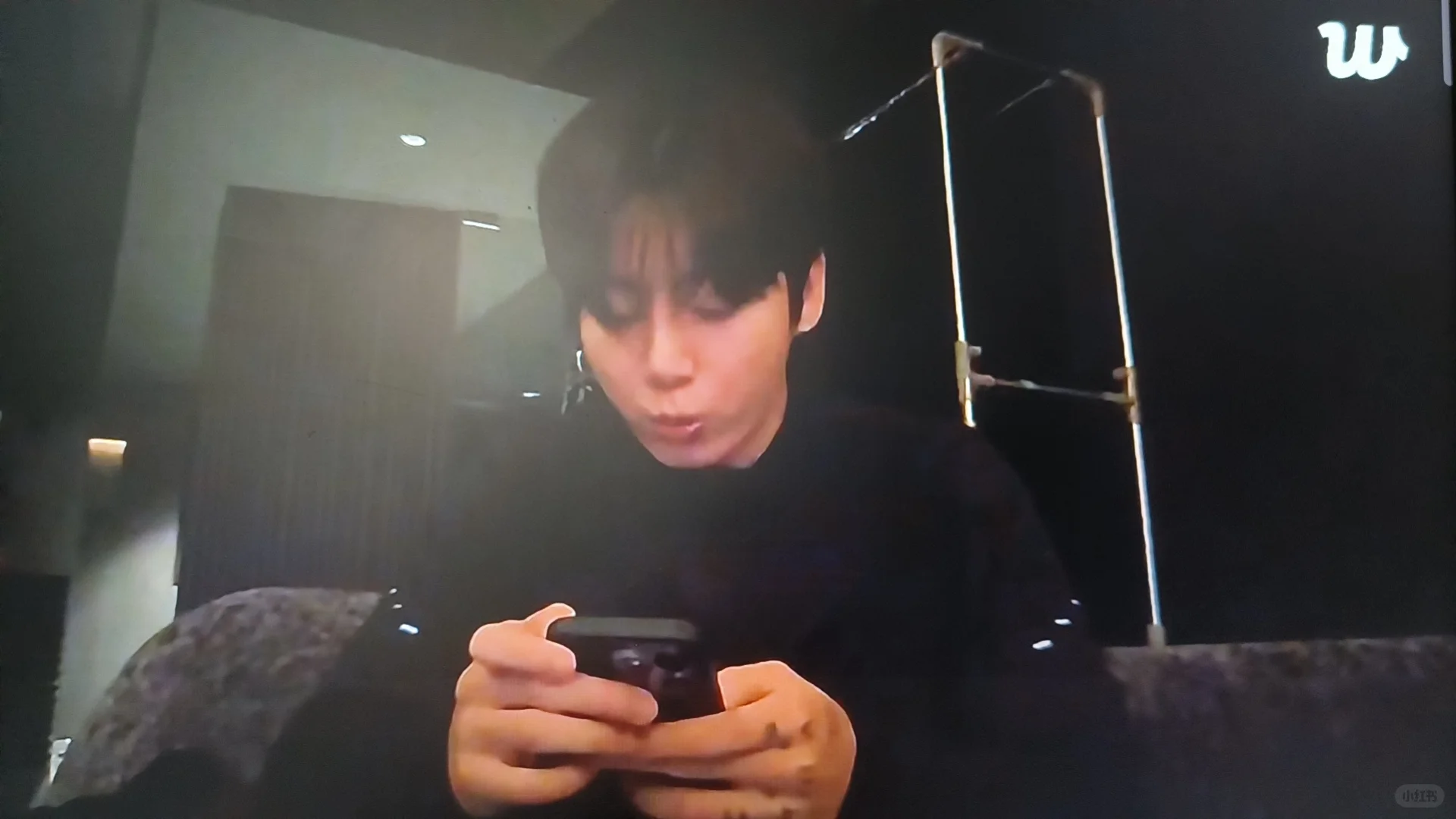 到底如何挂我要看weverse我要看ig