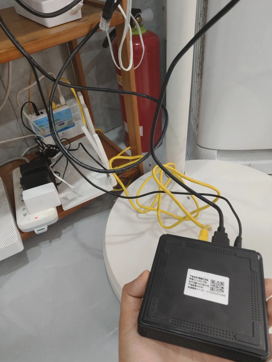 这个电视盒子怎么安装，