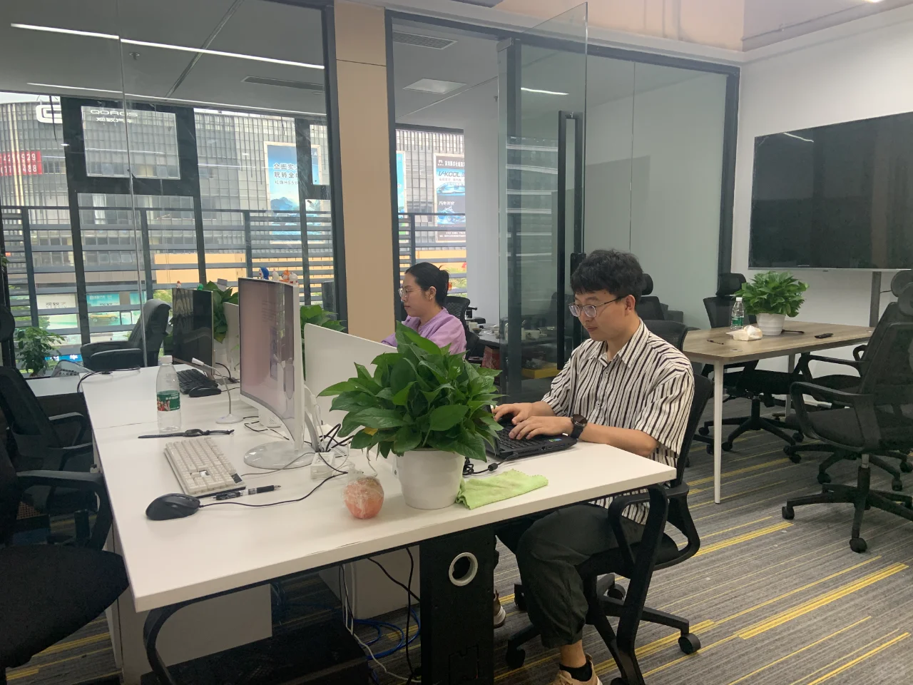 数字化转型咨询和软件开发公司