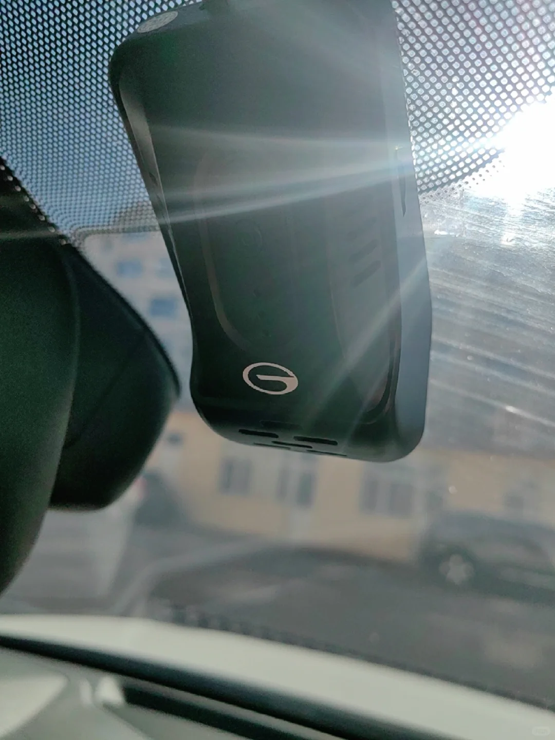 哪位大神告诉下这个记录仪的app