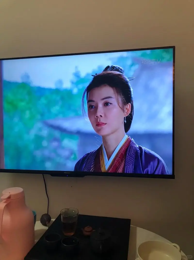 云视听极光简直是居家追剧 “梦中情卡”