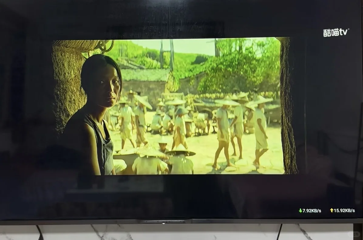 大屏看电视就是爽！