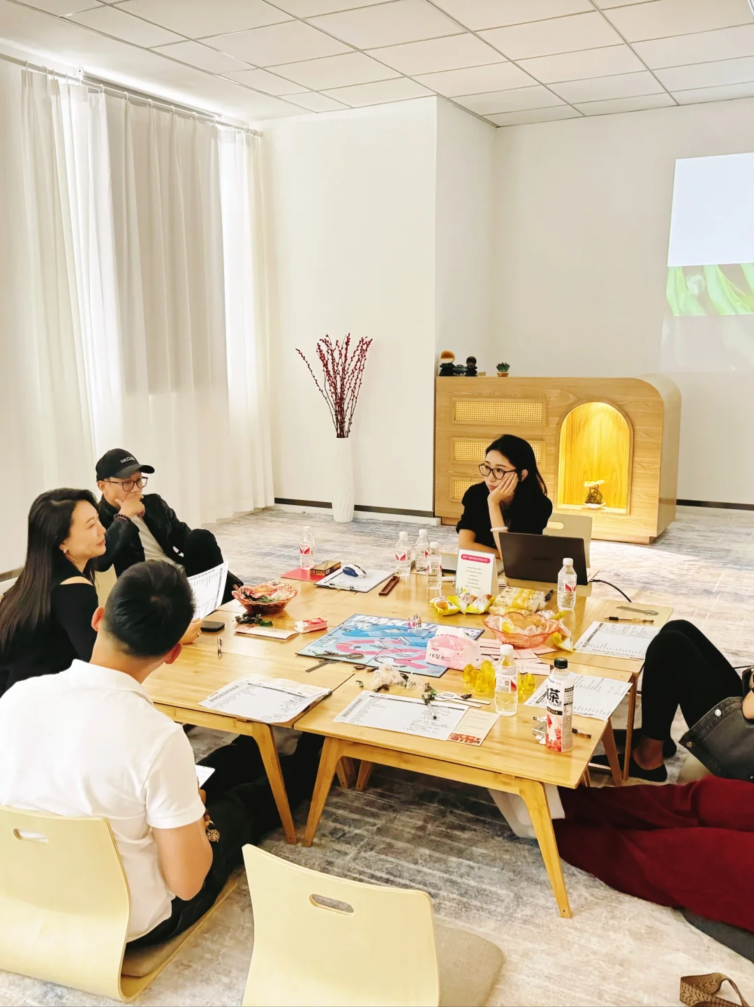 来啦来啦，我们来啦