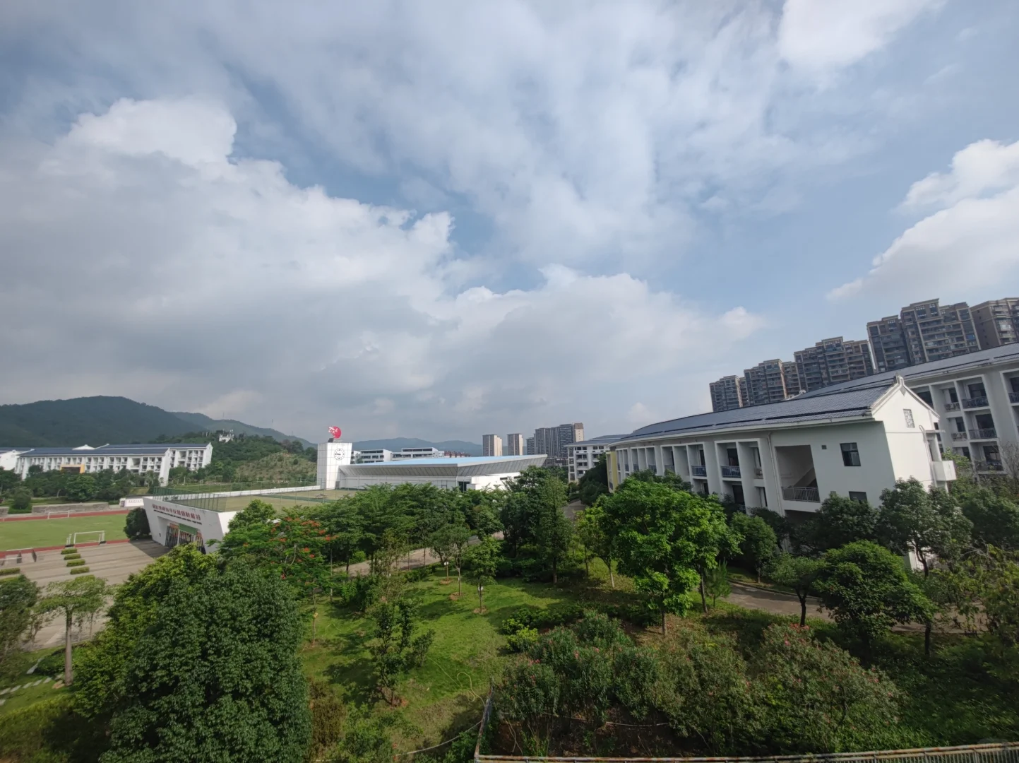 榨干小米10u的影像极限，你只需要装这些app