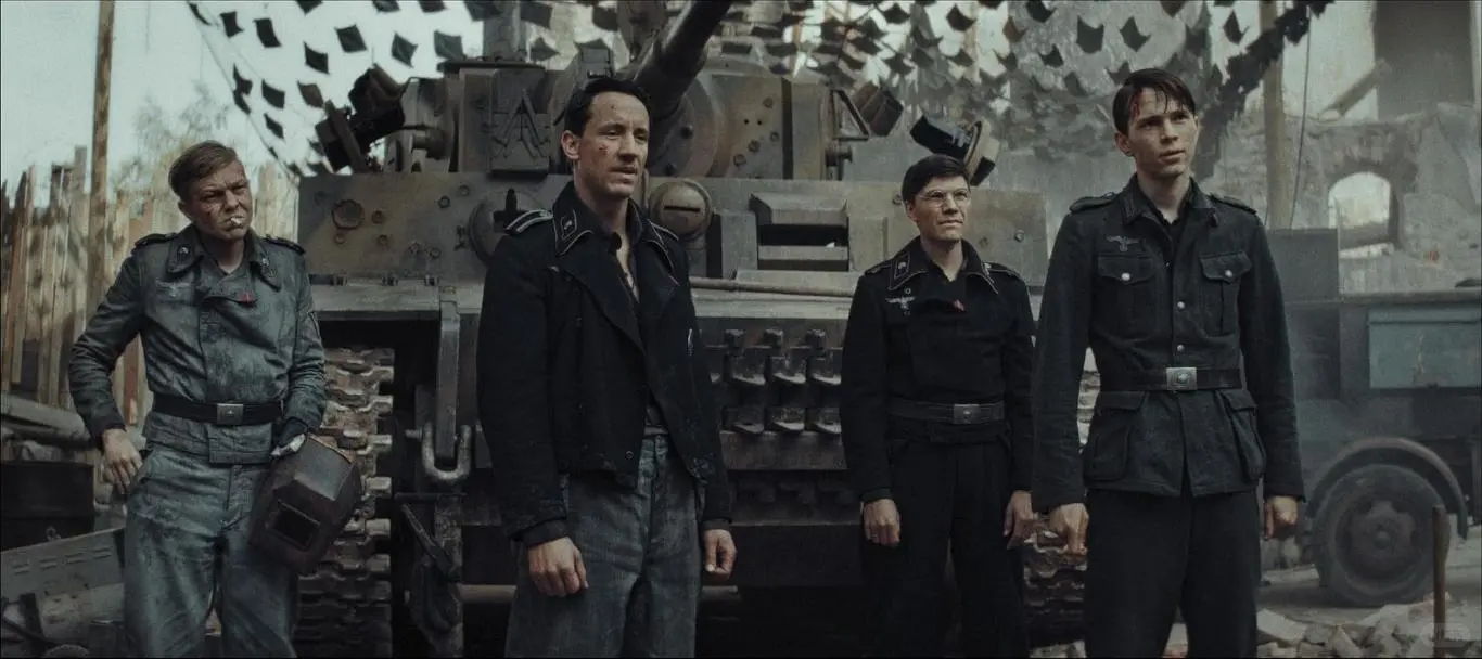 3部2025年上映的二战题材电影，告别片荒！