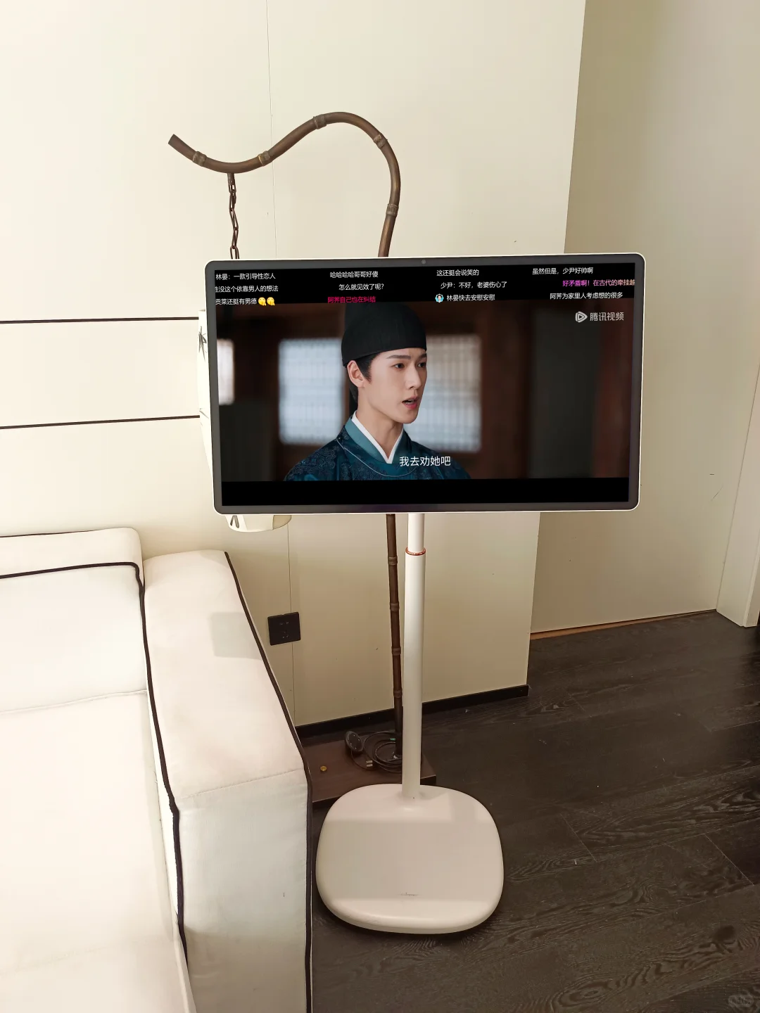 老公非说我的闺蜜机是移动竖屏电视...