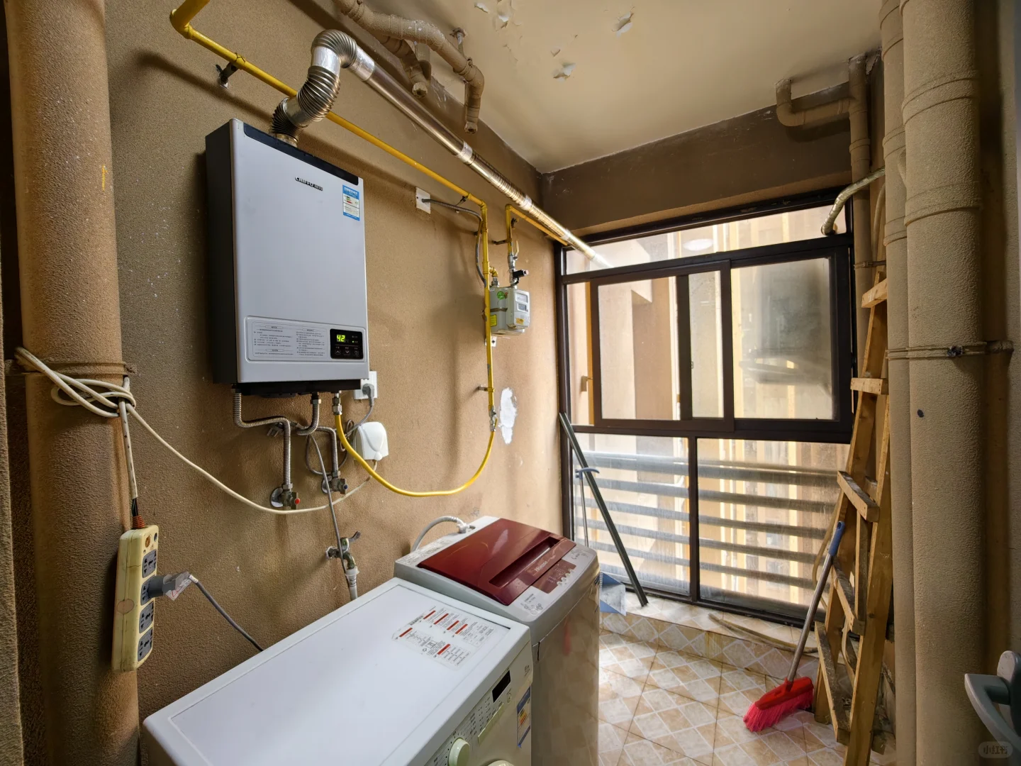 天府五街银泰城套3双卫🉑月付🉑免押