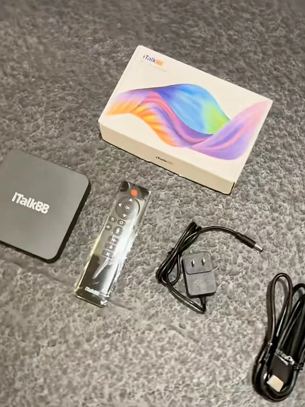 家里人不会投屏，来美国怎么看国内电视台