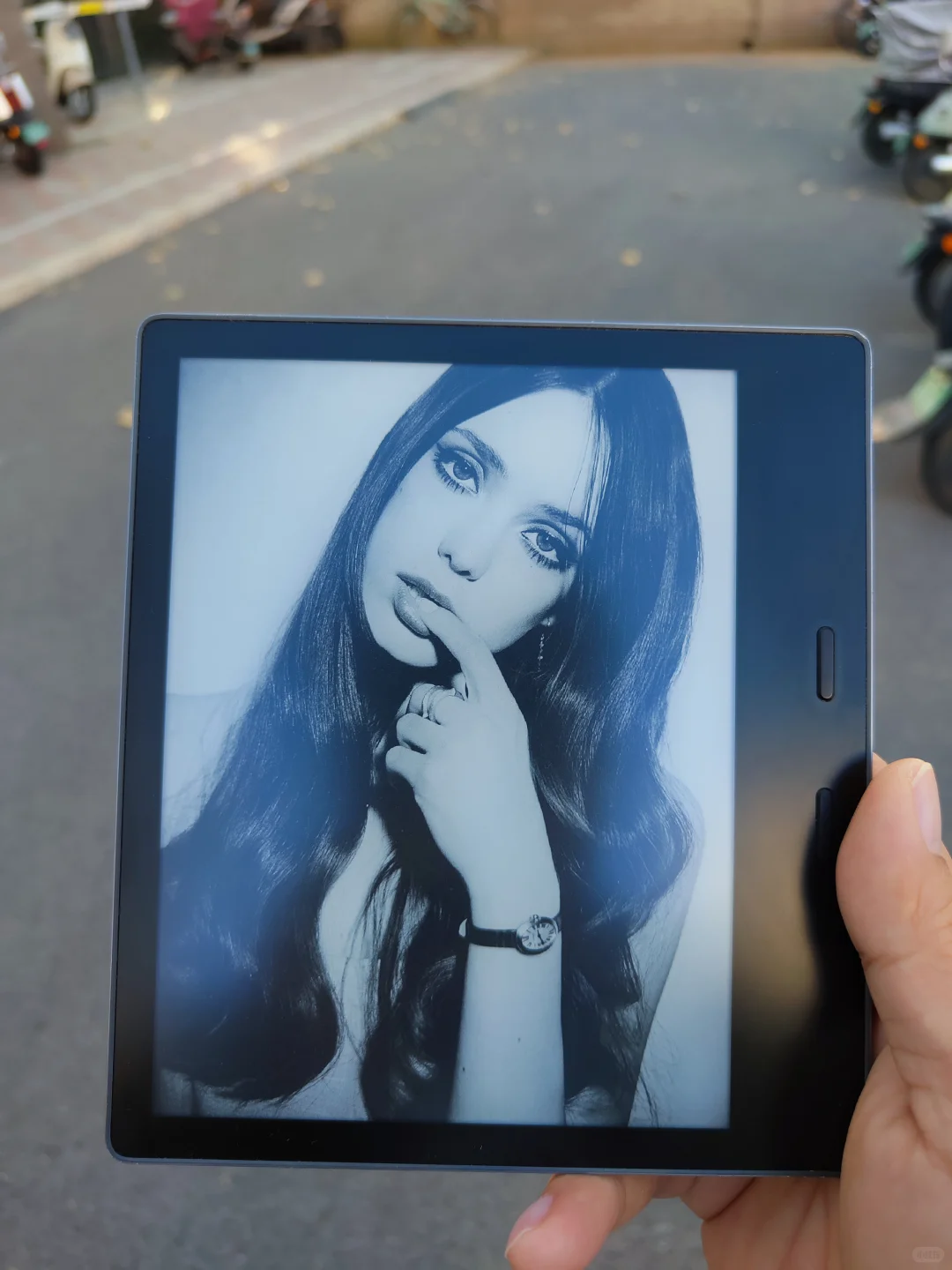 kindle oasis3换壁纸成功，不安装任何插件