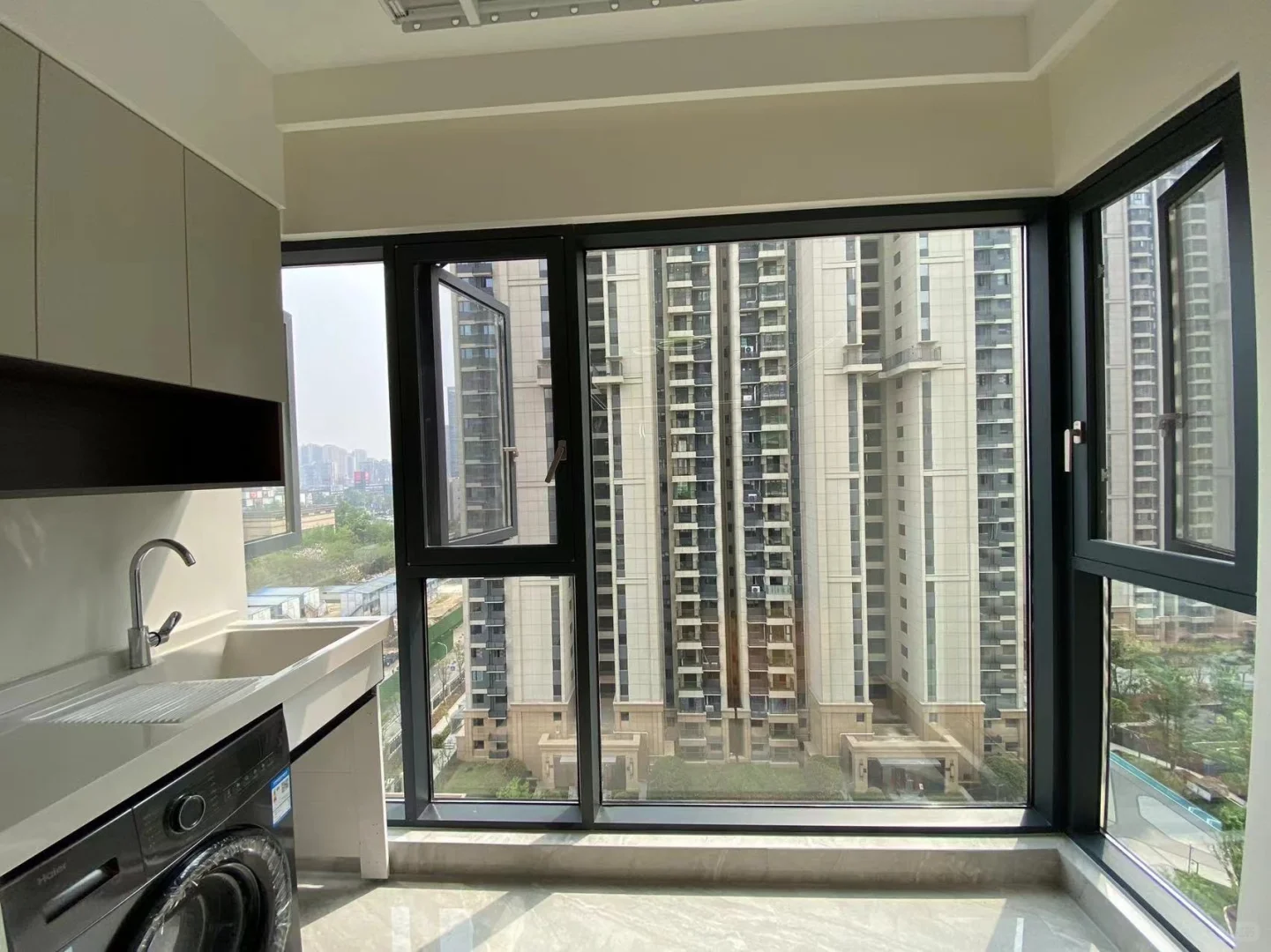 光谷软件园精装房首次出租